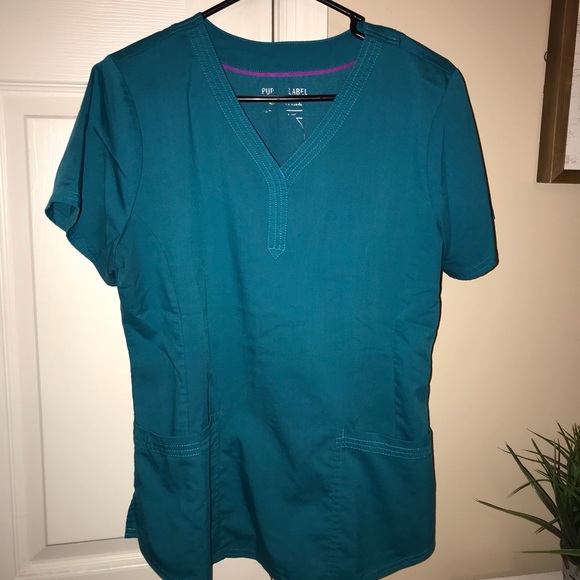Scrub tops - Picture 5 of 8